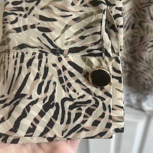 Eloquii tunic size 18! - Picture 3 of 4